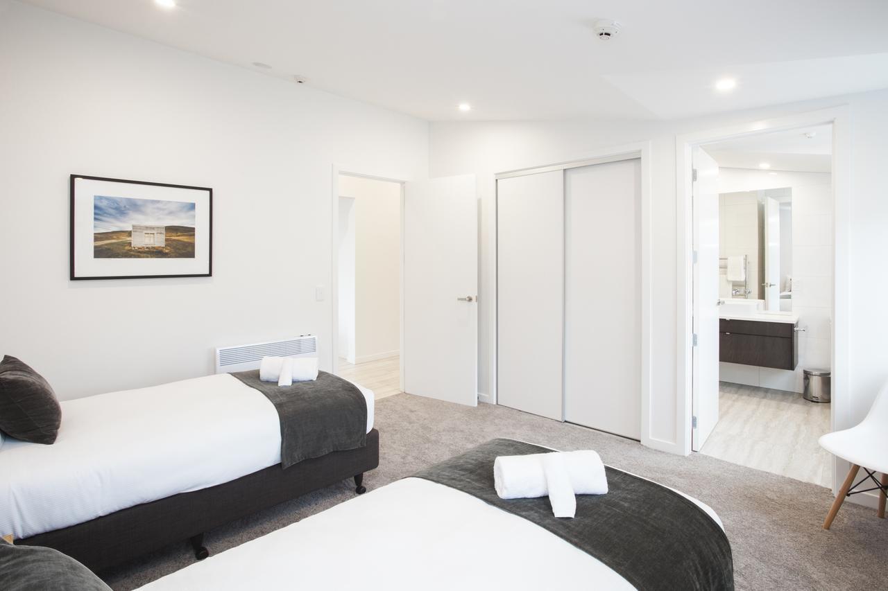 Dungarvon Street Apartments Wanaka Exterior photo