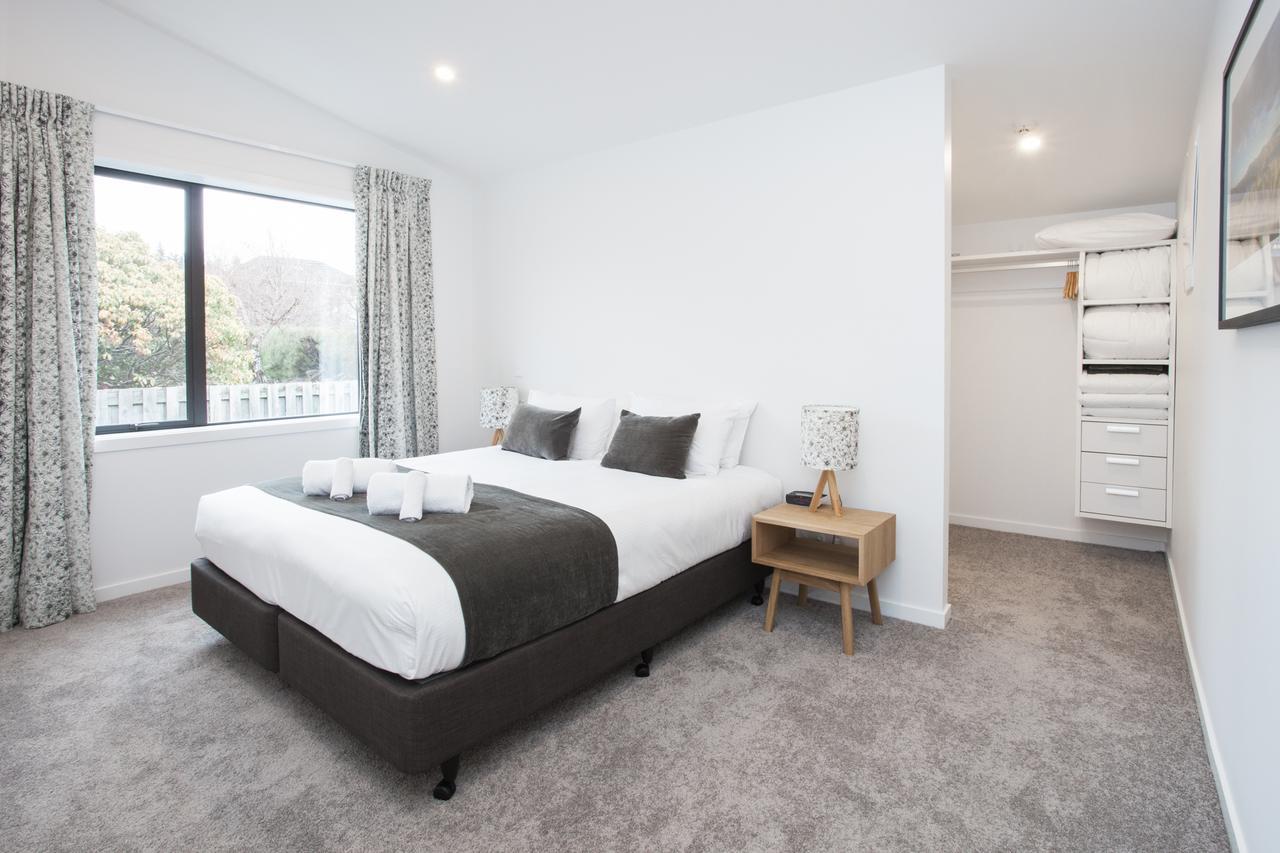 Dungarvon Street Apartments Wanaka Exterior photo
