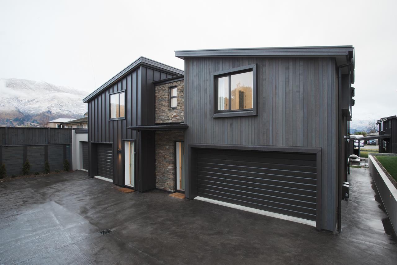 Dungarvon Street Apartments Wanaka Exterior photo
